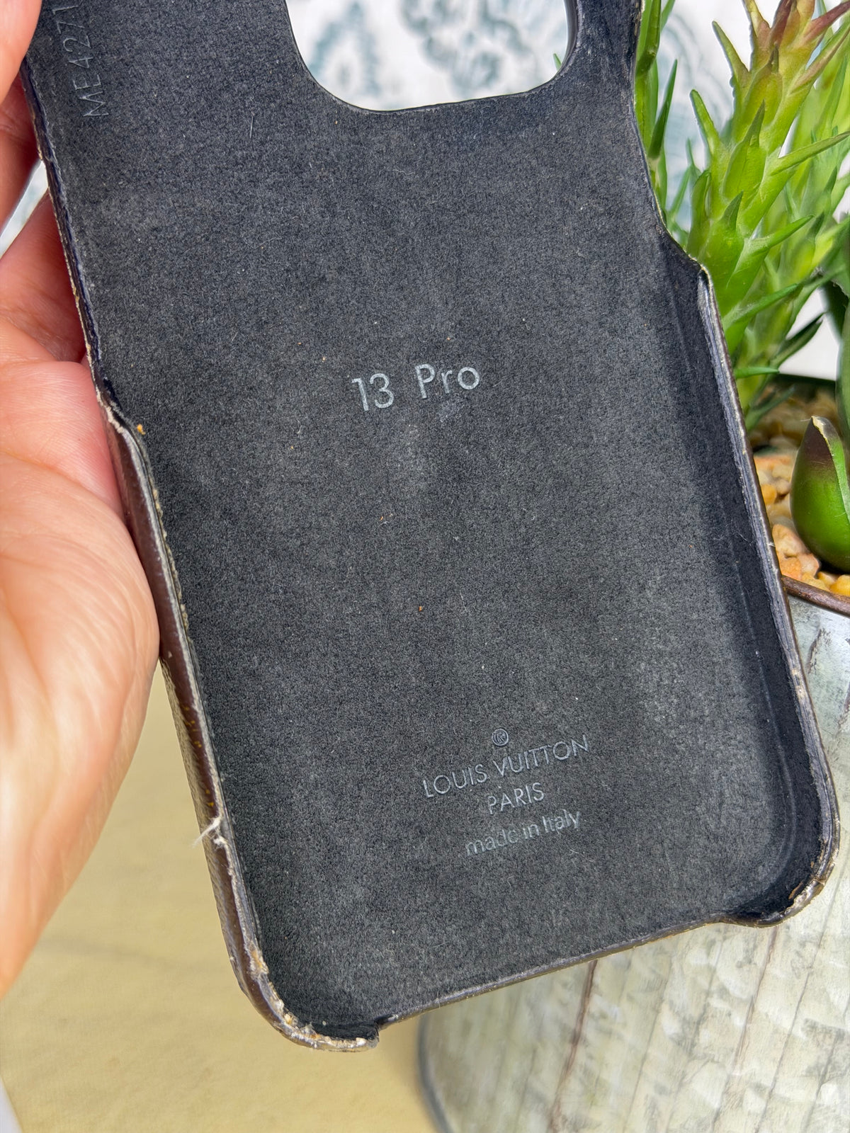 Louis Vuitton 13 Pro Monogram Case