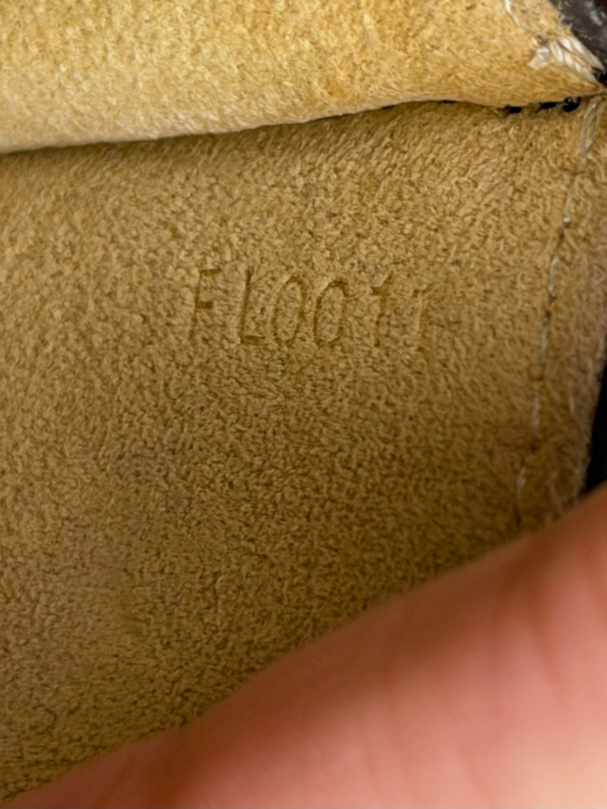 Louis Vuitton Pochette Florentine